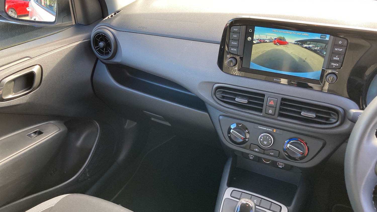Used Hyundai i10 2024 for sale - 76117305: Photo 14
