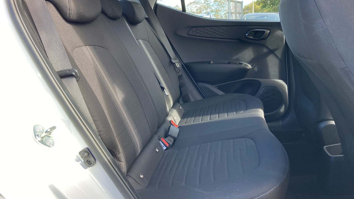 Used Hyundai i10 2024 for sale - 76117305: Photo 16