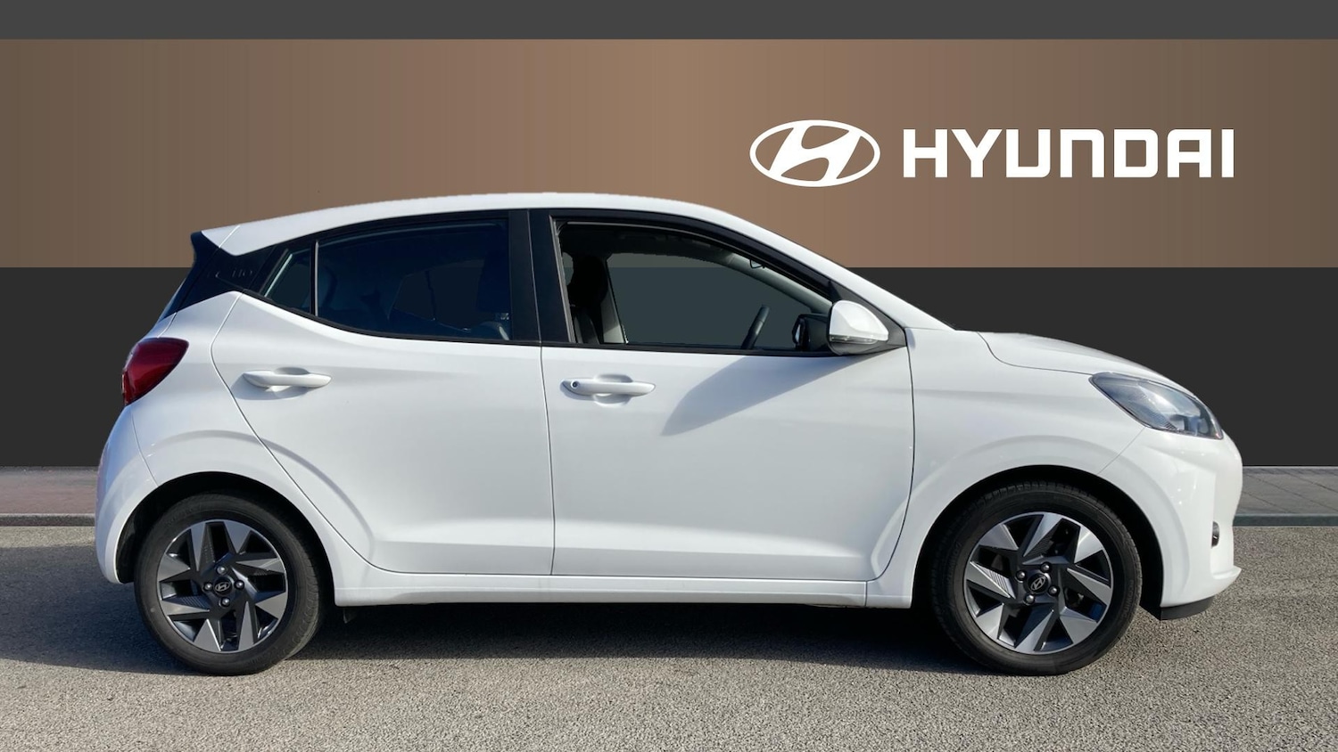 Used Hyundai i10 2024 for sale - 76117305: Photo 5
