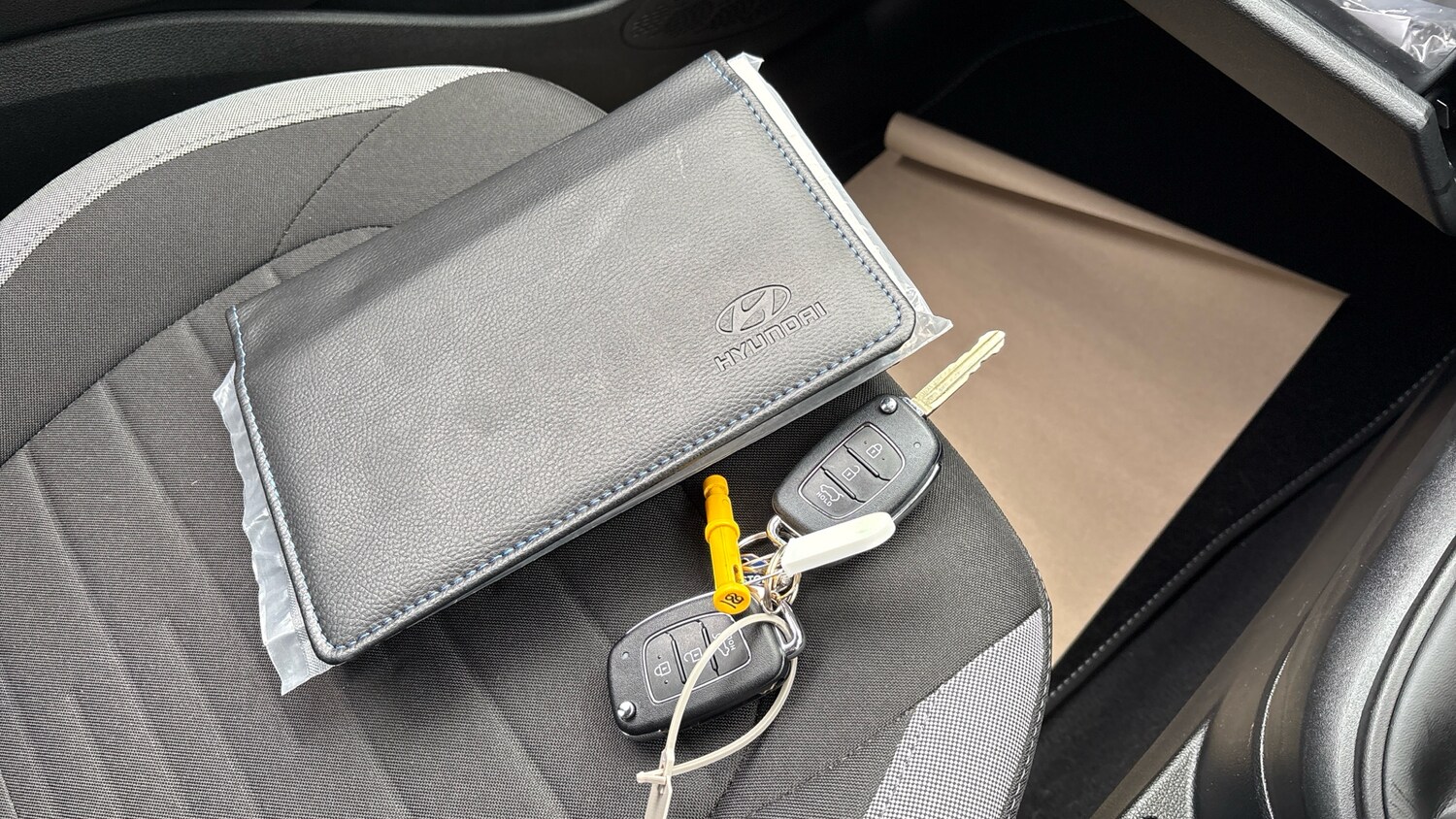 Used Hyundai i10 2023 for sale - 77676974: Photo 19