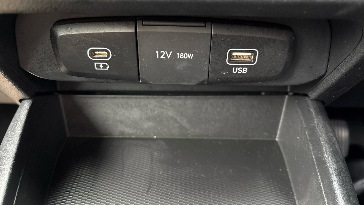 Used Hyundai i10 2023 for sale - 77676974: Photo 27