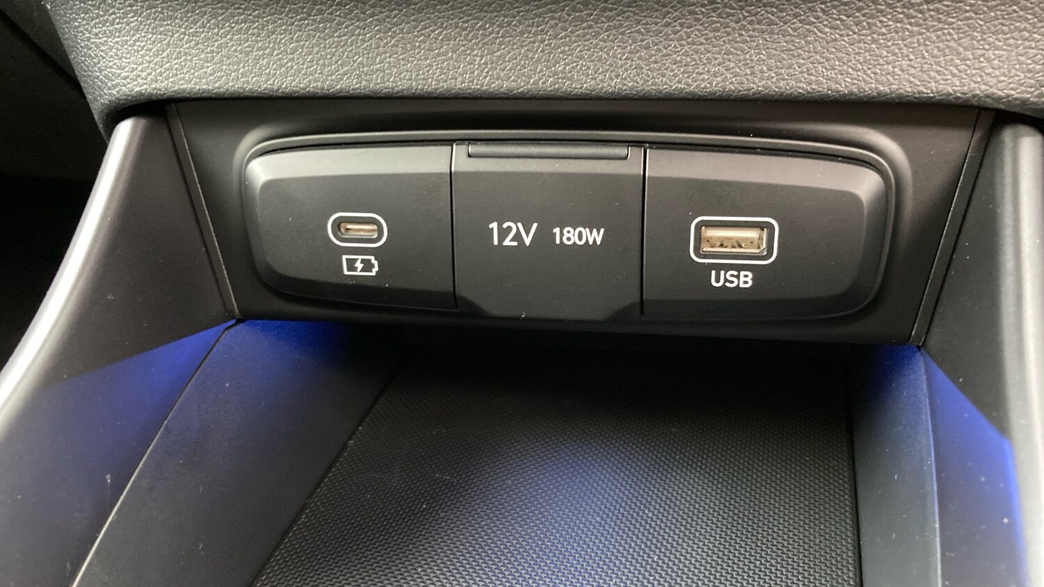 Used Hyundai i20 2025 for sale - 76464390: Photo 32