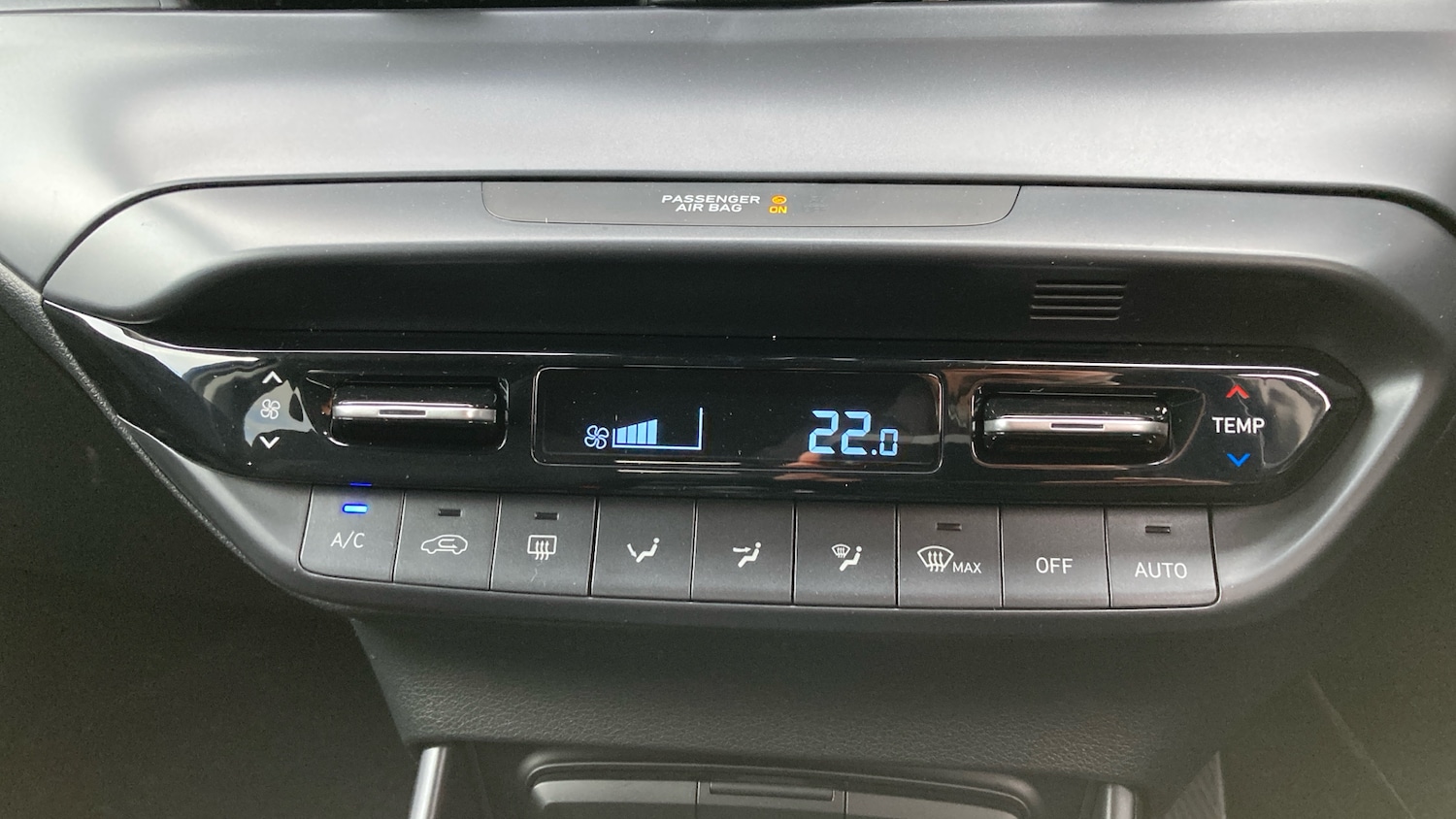 Used Hyundai i20 2025 for sale - 76464390: Photo 33