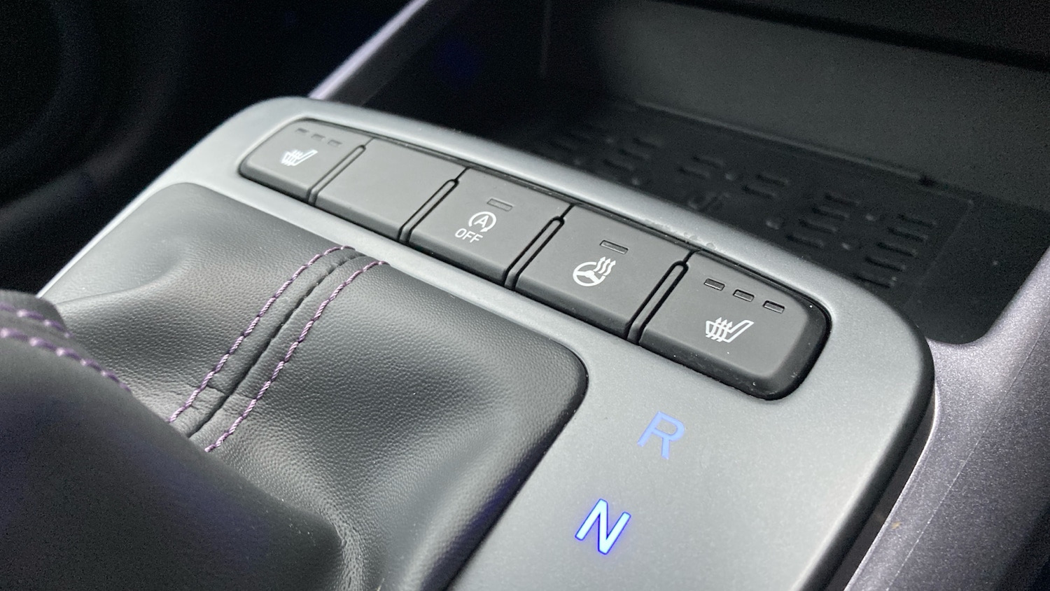 Used Hyundai i10 2024 for sale - 77298211: Photo 37