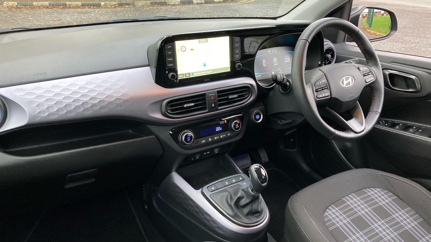 Used Hyundai i10 2024 for sale - 77298211: Photo 9