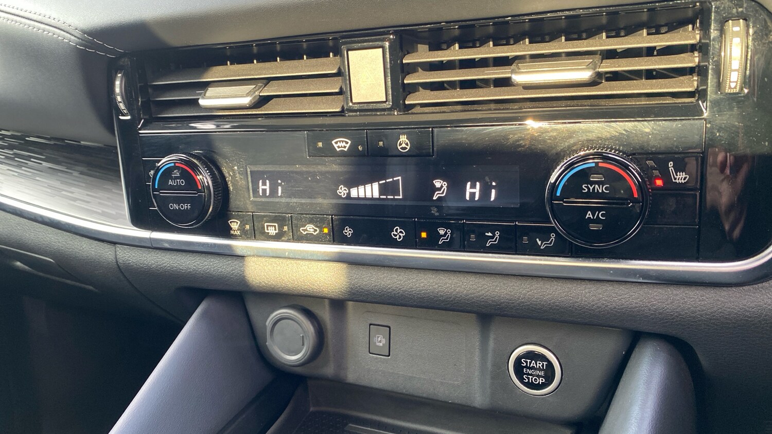 Used Nissan Qashqai 2022 for sale - 77184788: Photo 42