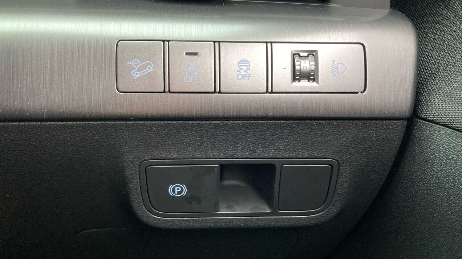 Used Hyundai KONA 2025 for sale - 76464393: Photo 24