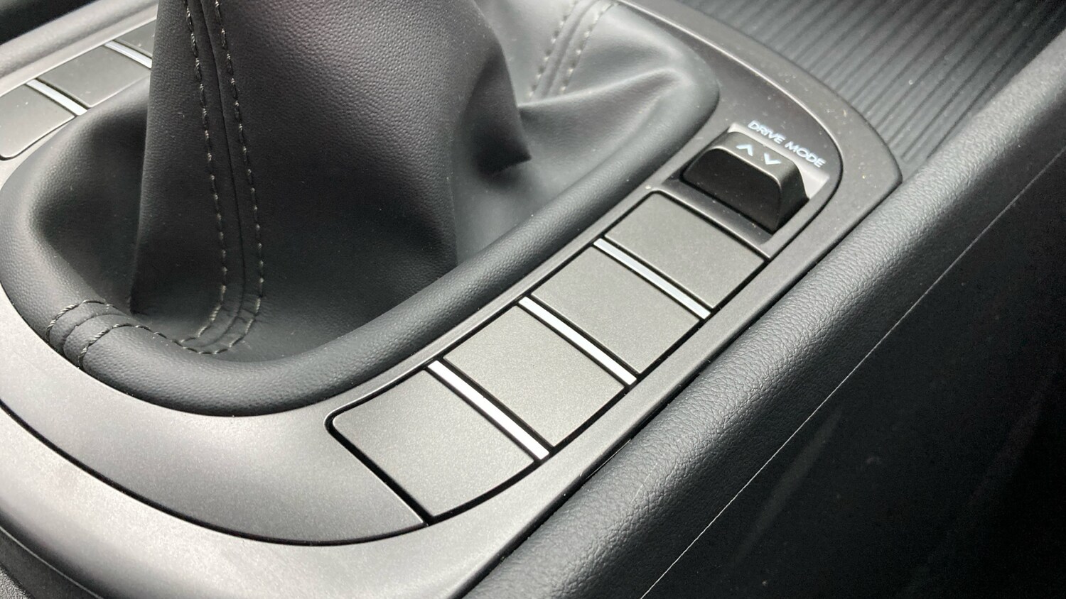 Used Hyundai KONA 2025 for sale - 76464393: Photo 29