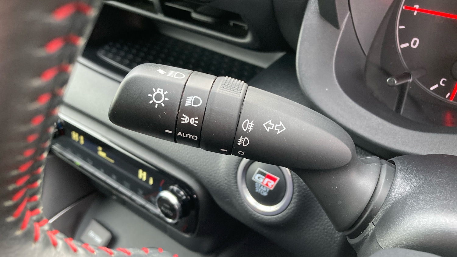 Used Toyota Yaris 2021 for sale - 77136856: Photo 23