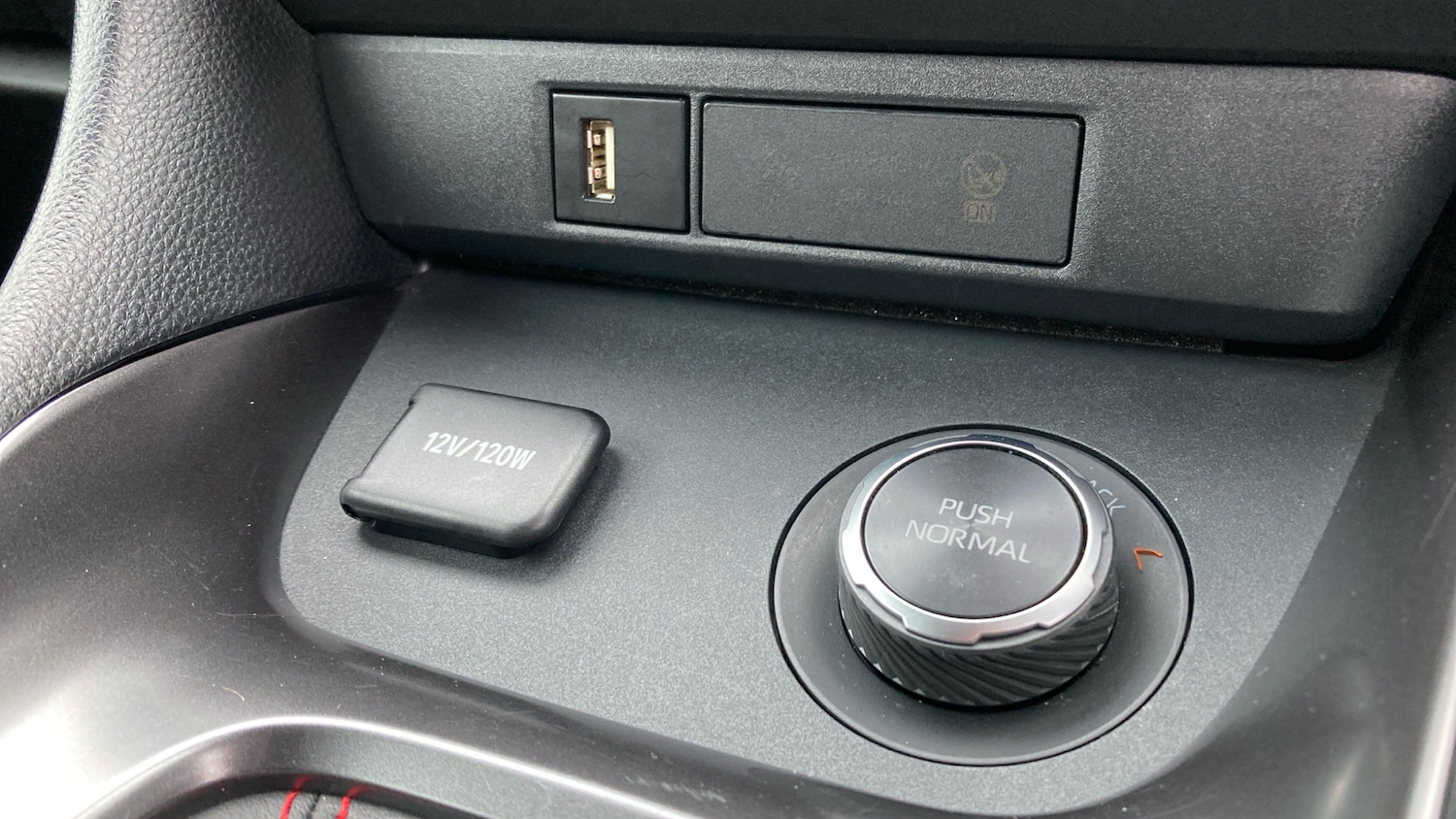 Used Toyota Yaris 2021 for sale - 77136856: Photo 26