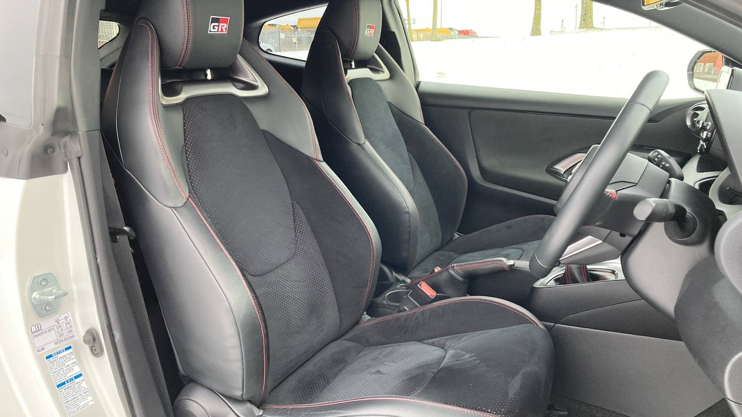 Used Toyota Yaris 2021 for sale - 77136856: Photo 31