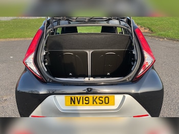 Used Toyota AYGO 2019 for sale - 77964736: Photo