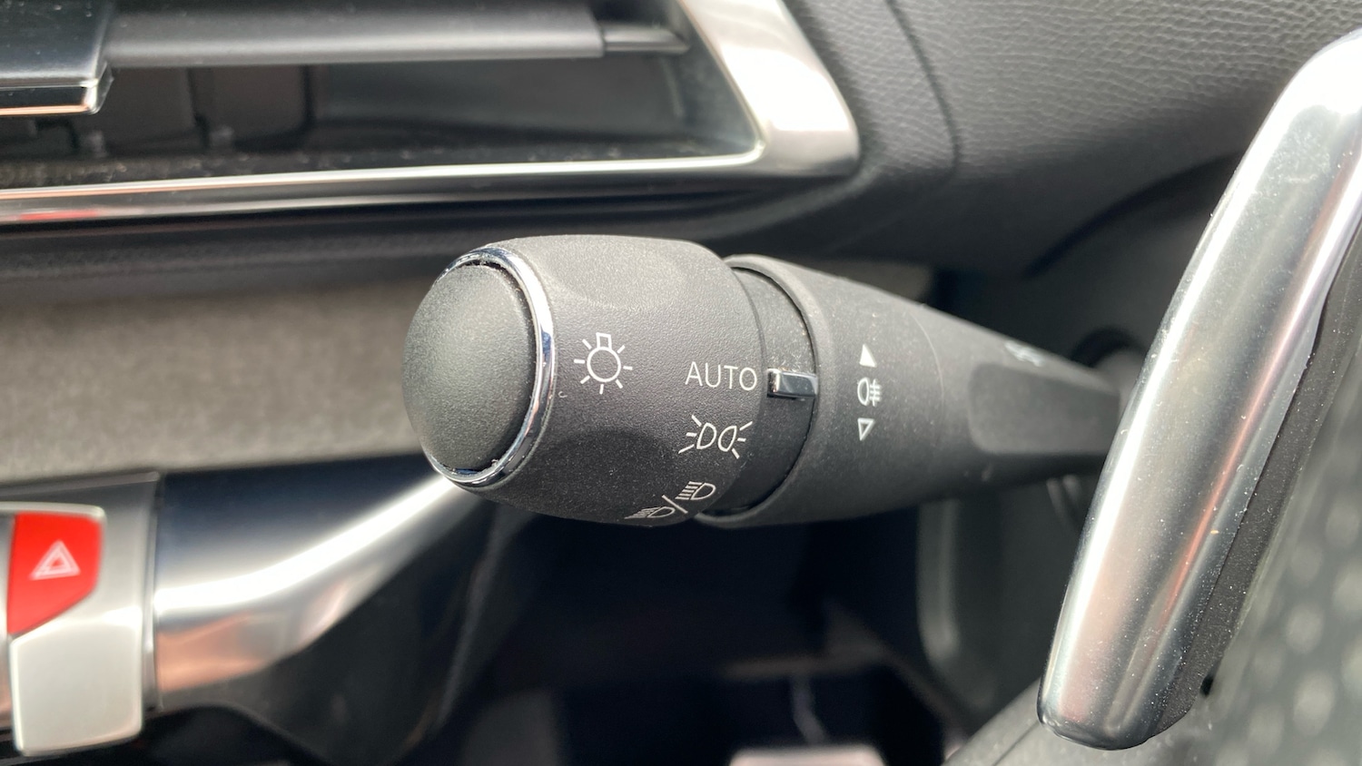 Used Peugeot 3008 2023 for sale - 77732997: Photo 35