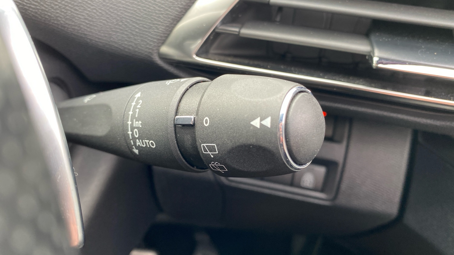 Used Peugeot 3008 2023 for sale - 77732997: Photo 36