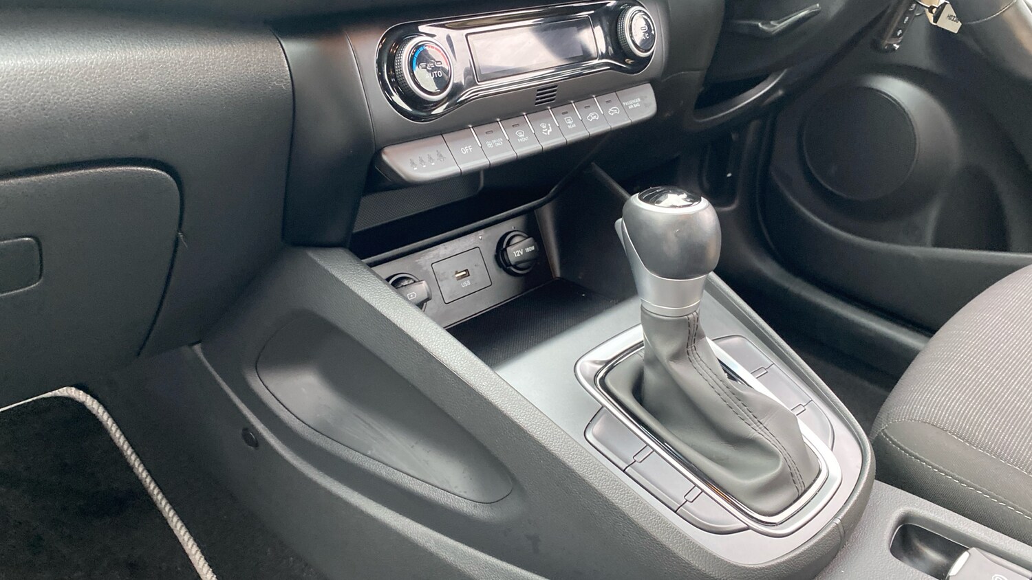 Used Hyundai KONA 2022 for sale - 76877365: Photo 13