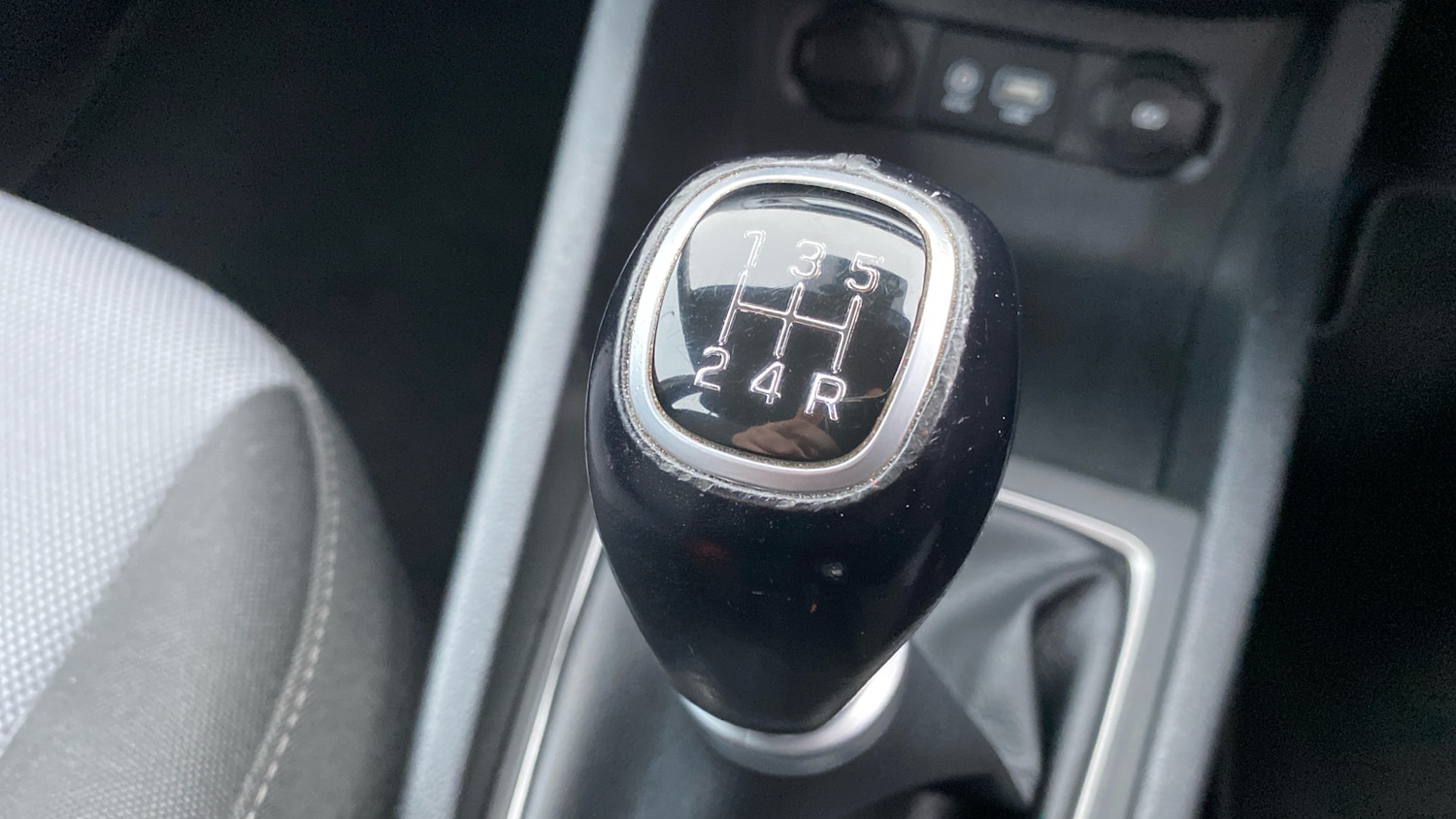 Used Hyundai i20 2019 for sale - 76426276: Photo 30