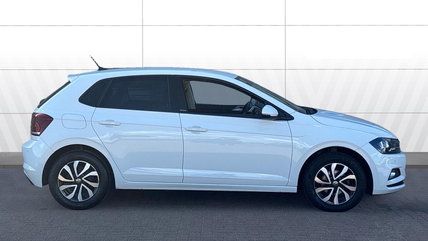 Used Volkswagen Polo 2021 for sale - 76877367: Photo 3