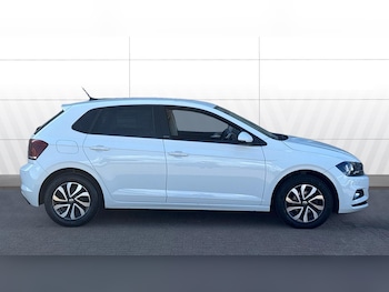 Used Volkswagen Polo 2021 for sale - 76877367: Photo