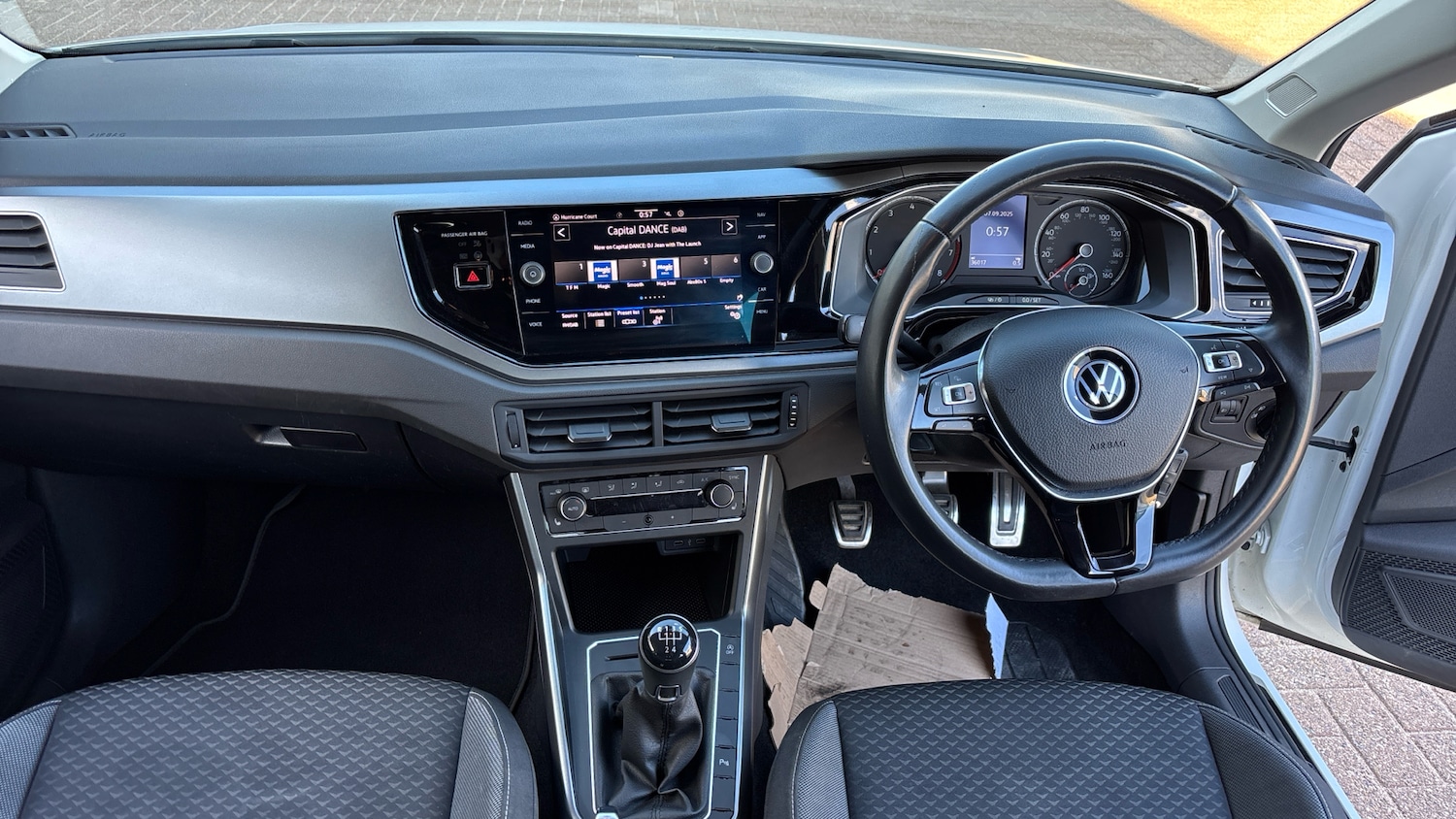 Used Volkswagen Polo 2021 for sale - 76877367: Photo 4