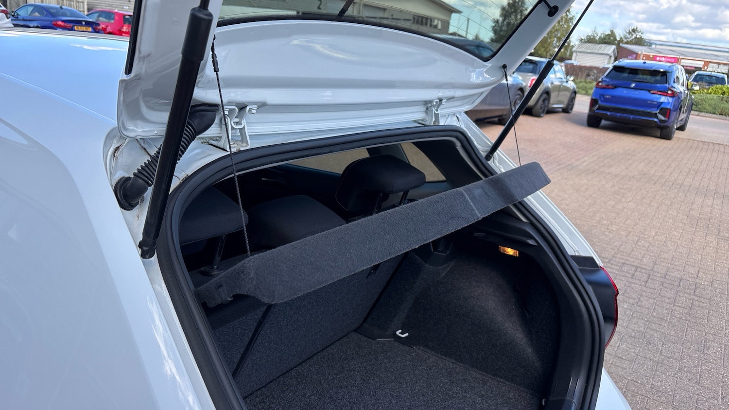 Used Volkswagen Polo 2021 for sale - 76877367: Photo 46