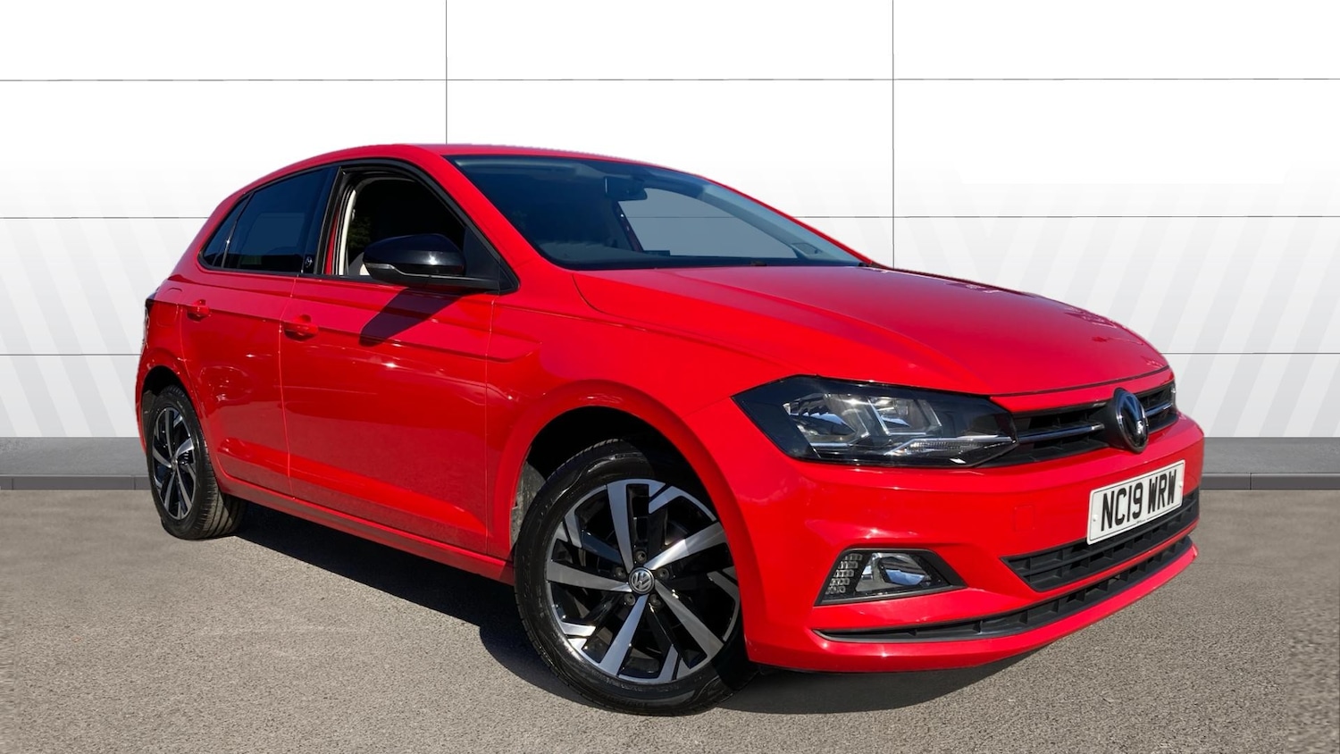 Used Volkswagen Polo 2019 for sale - 76063694: Photo 1