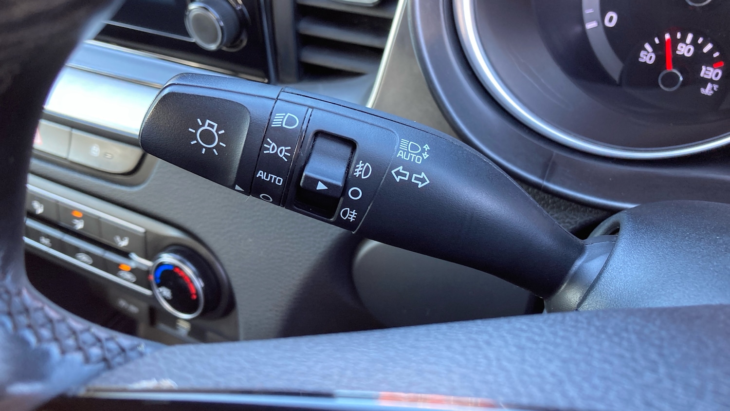 Used Kia XCeed 2022 for sale - 76146483: Photo 25