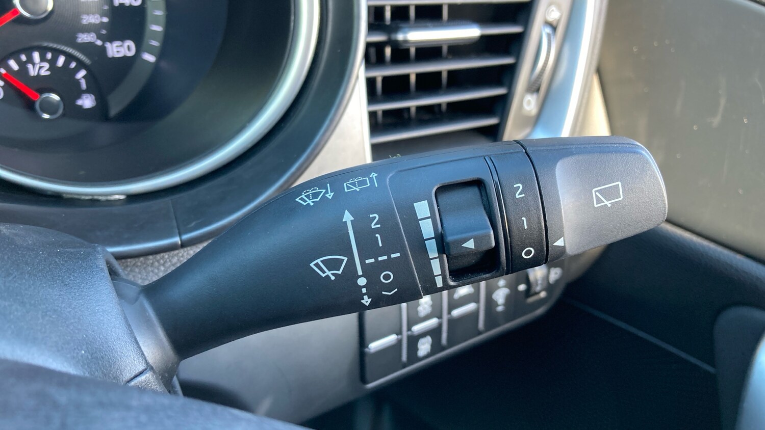 Used Kia XCeed 2022 for sale - 76146483: Photo 26