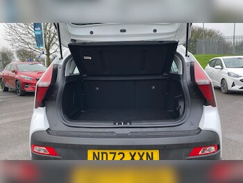 Used Hyundai BAYON 2022 for sale - 77489876: Photo