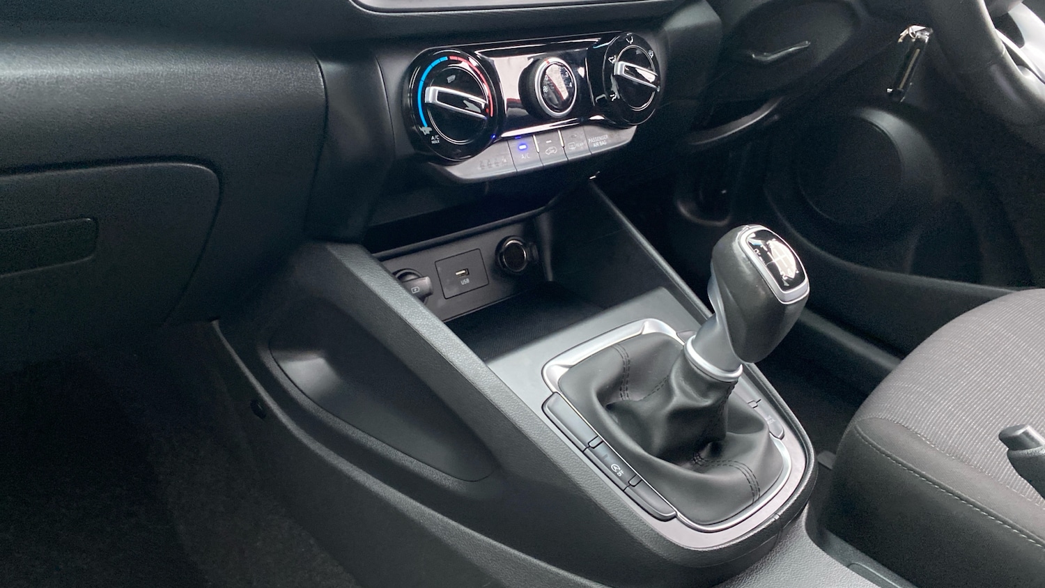 Used Hyundai KONA 2022 for sale - 76806997: Photo 13