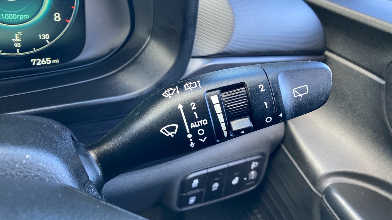 Used Hyundai i20 2022 for sale - 77964738: Photo 35