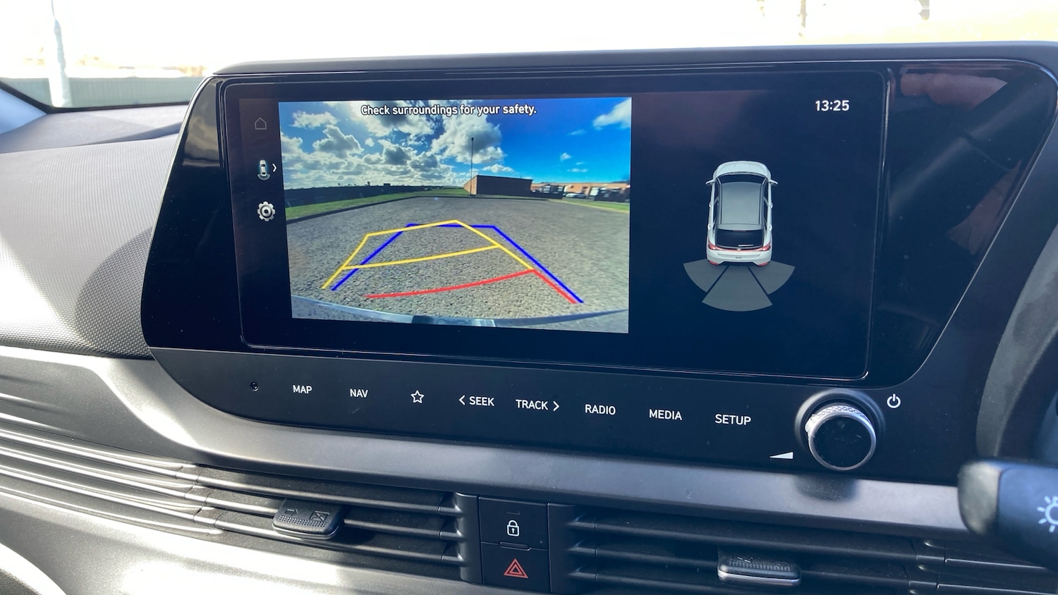 Used Hyundai i20 2022 for sale - 77964738: Photo 45