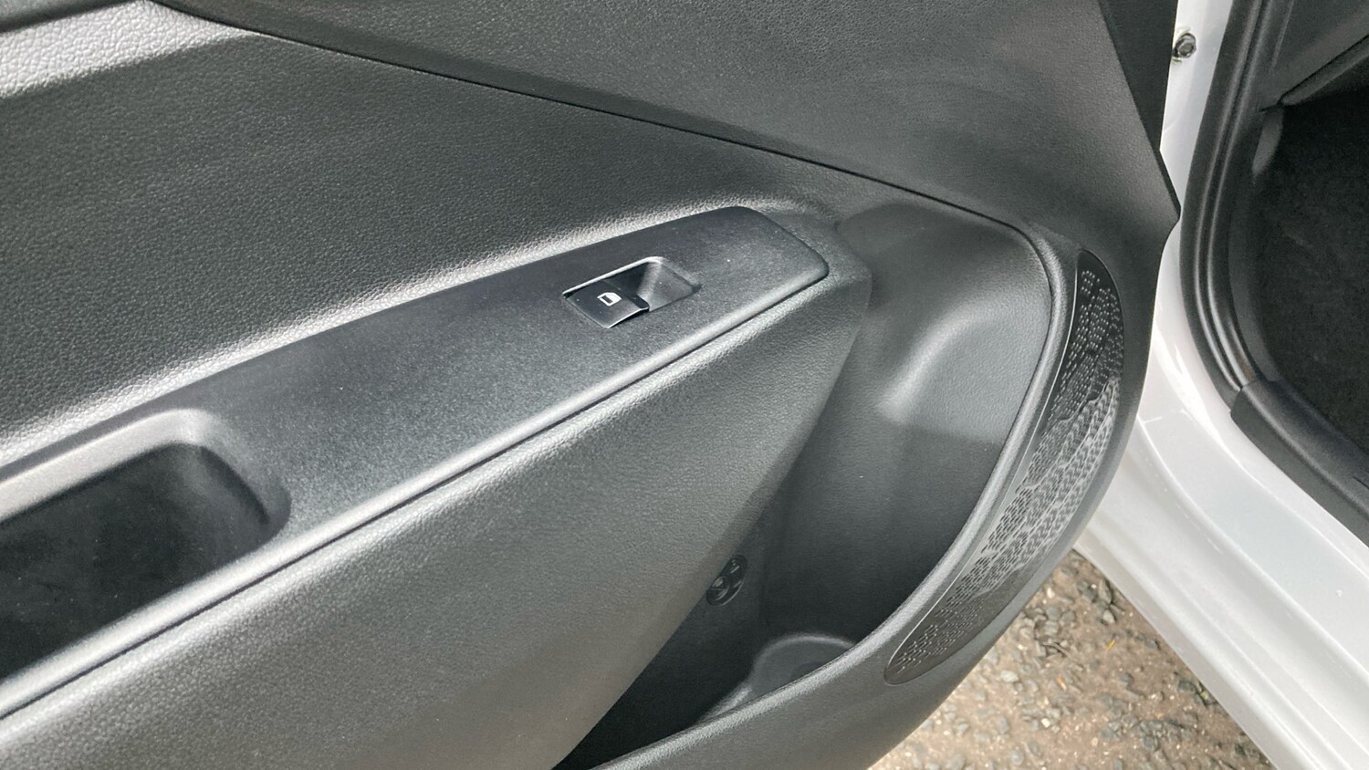 Used Hyundai i10 2023 for sale - 76611566: Photo 18