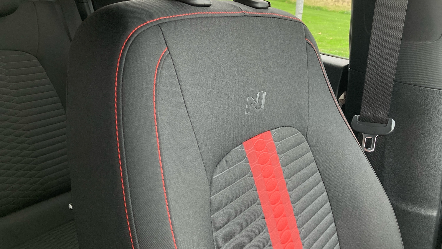 Used Hyundai i10 2023 for sale - 76611566: Photo 33