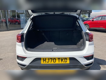 Used Volkswagen T-Roc 2020 for sale - 79271339: Photo