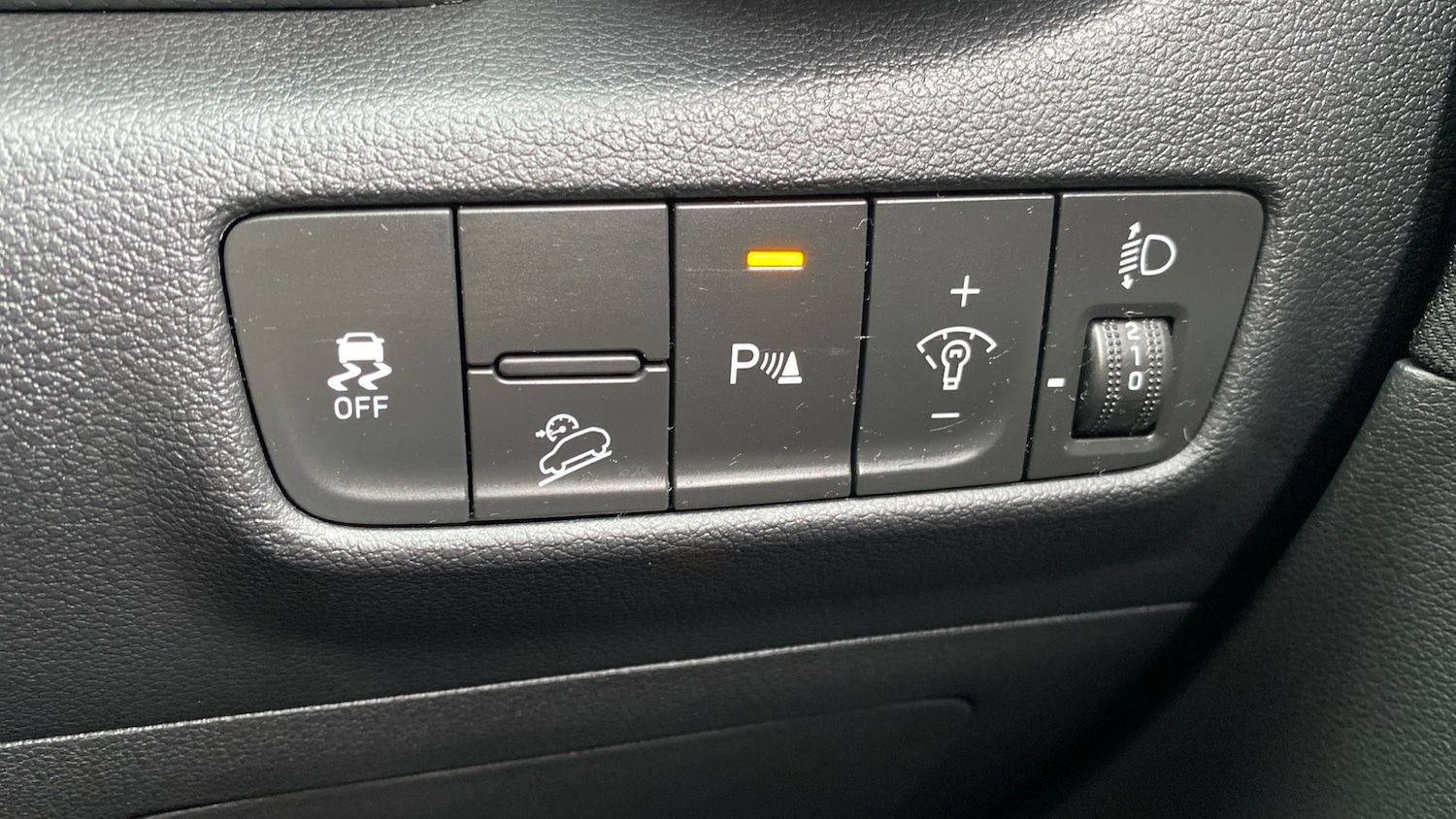 Used Hyundai KONA 2022 for sale - 76565308: Photo 21