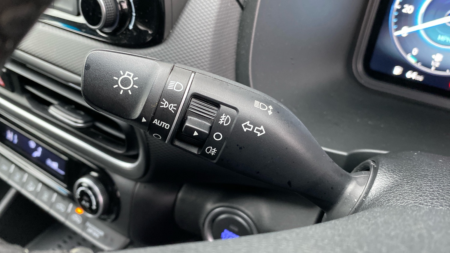 Used Hyundai KONA 2022 for sale - 76565308: Photo 24