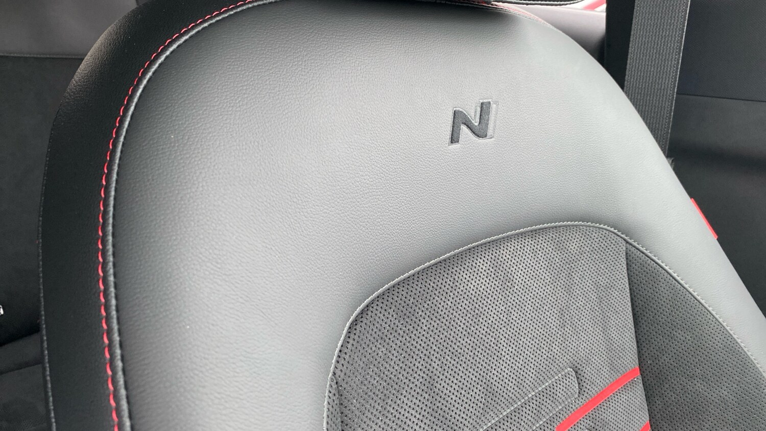 Used Hyundai KONA 2025 for sale - 76354925: Photo 32