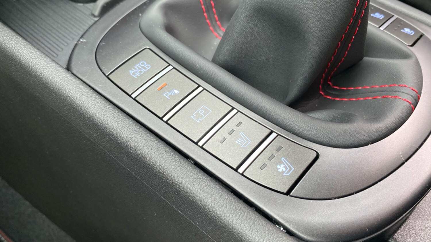 Used Hyundai KONA 2025 for sale - 76354925: Photo 39