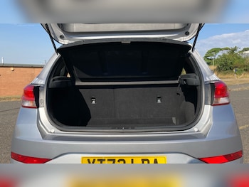 Used Hyundai i30 2023 for sale - 79488890: Photo