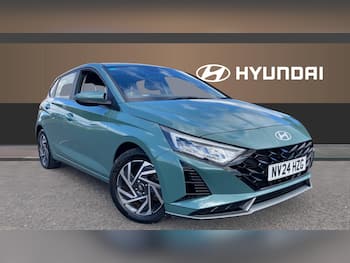 Used Hyundai i20 2024 for sale - 79733129: Photo
