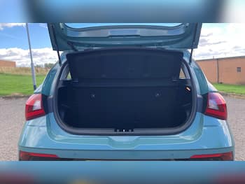 Used Hyundai i20 2024 for sale - 79733129: Photo