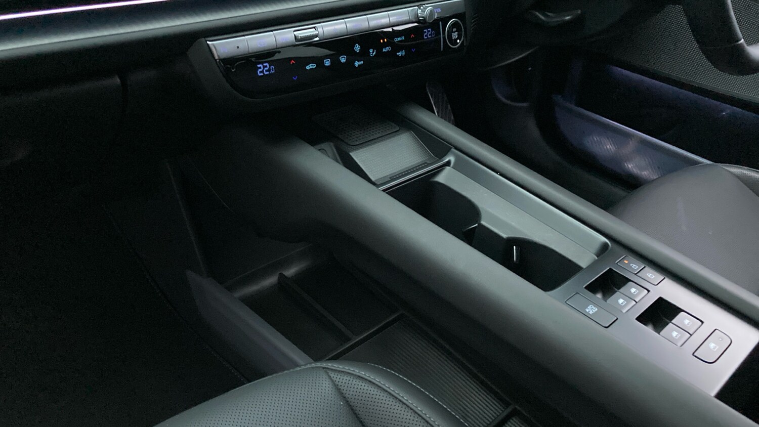 Used Hyundai IONIQ 6 2024 for sale - 76493665: Photo 13