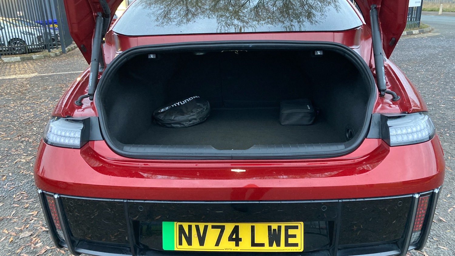 Used Hyundai IONIQ 6 2024 for sale - 76493665: Photo 4