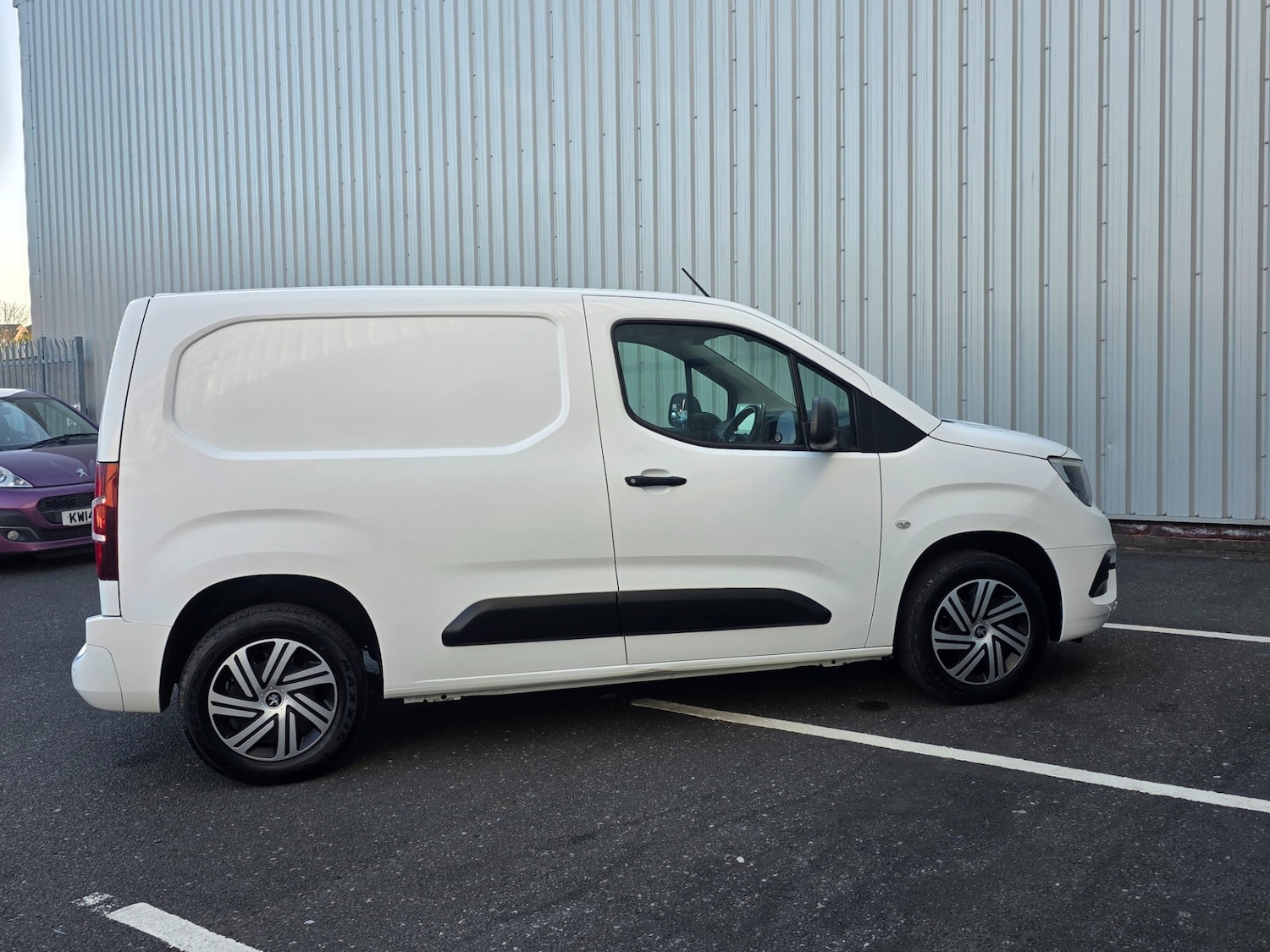 Used Vauxhall Combo 2019 for sale - 77921082: Photo 9