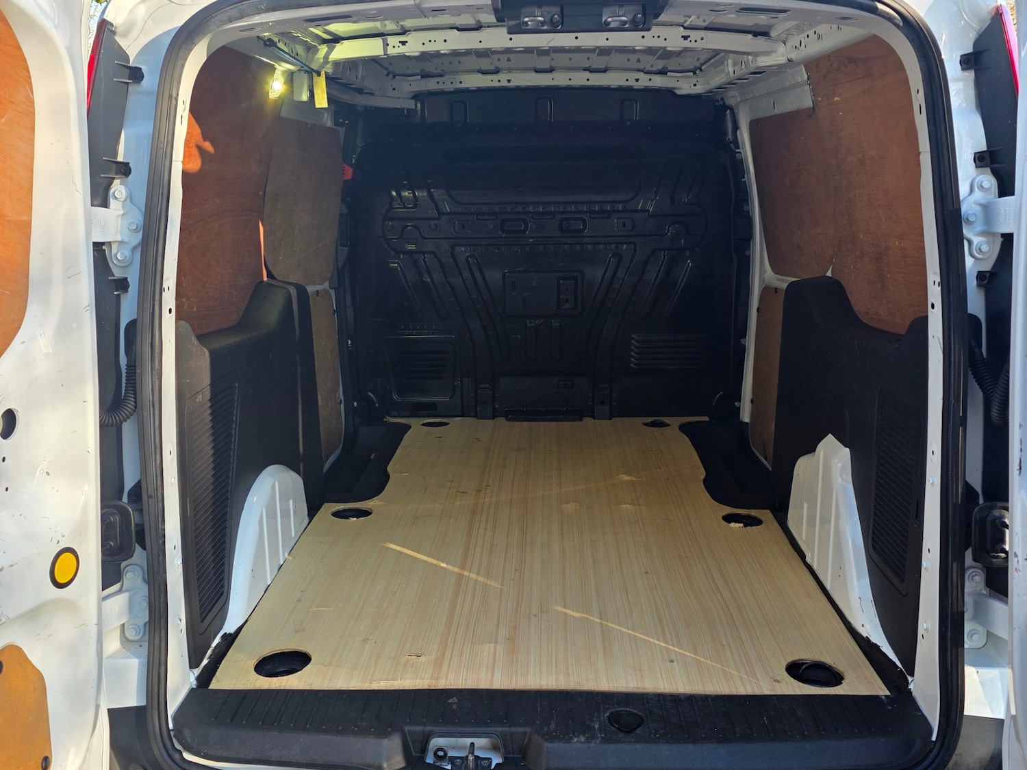 Used Ford Transit Connect 2017 for sale - 76681825: Photo 16