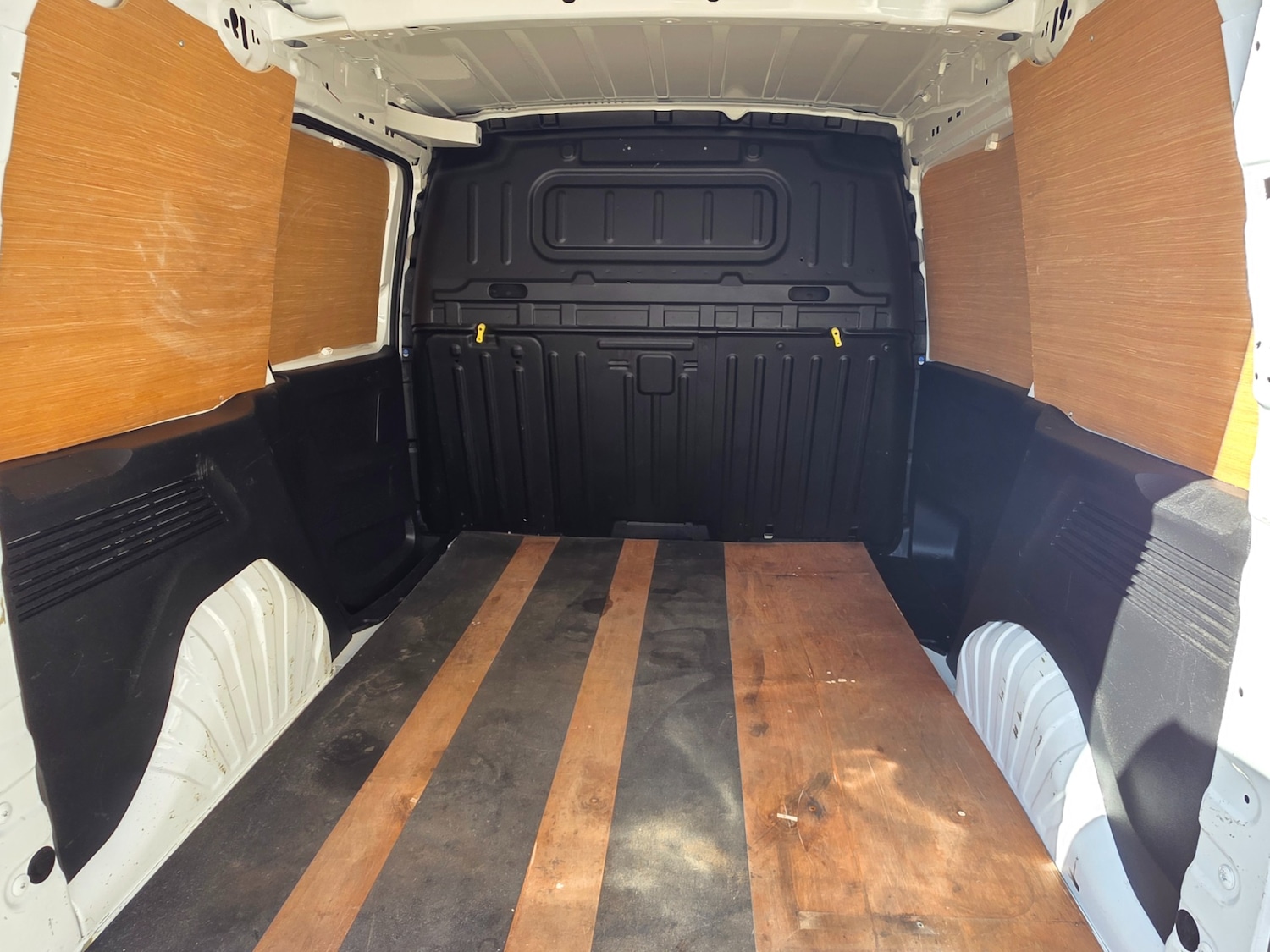 Used Peugeot Partner 2020 for sale - 77921067: Photo 13