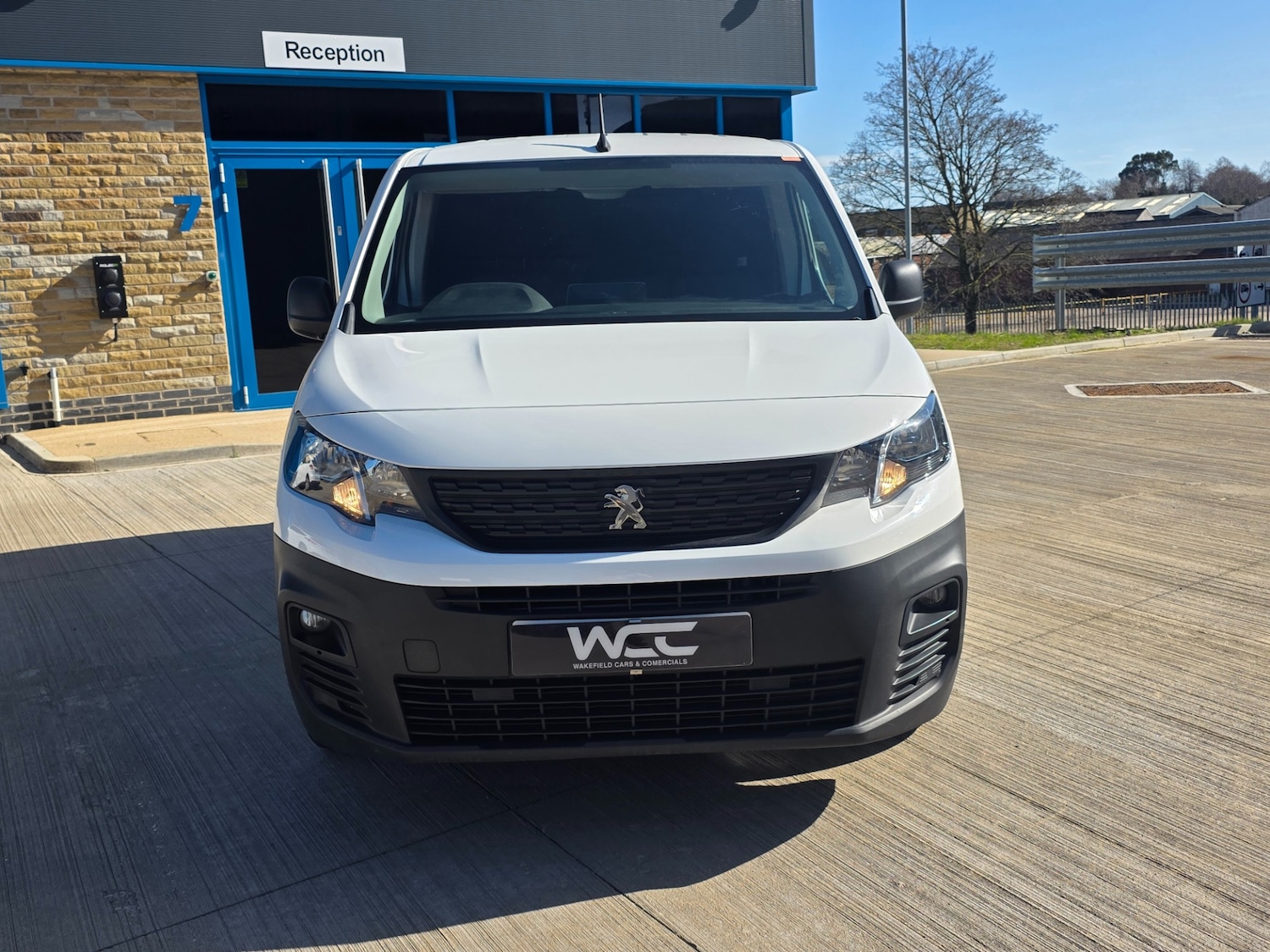 Used Peugeot Partner 2020 for sale - 77921067: Photo 2