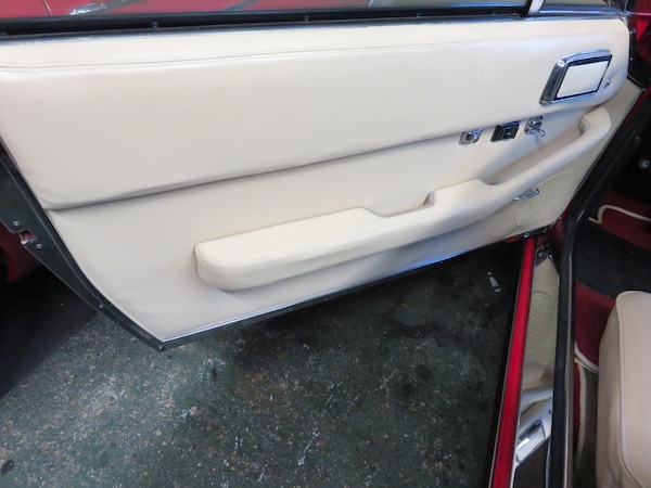 Used Jensen Interceptor 1974 for sale - 72974533: Photo 33