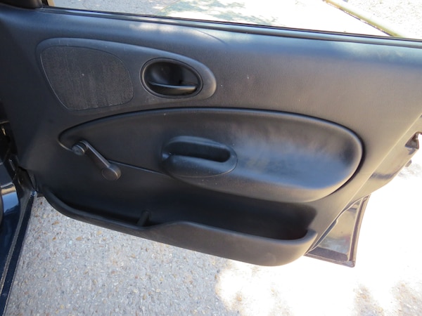 Used Ford Escort 2001 for sale - 75183967: Photo 10