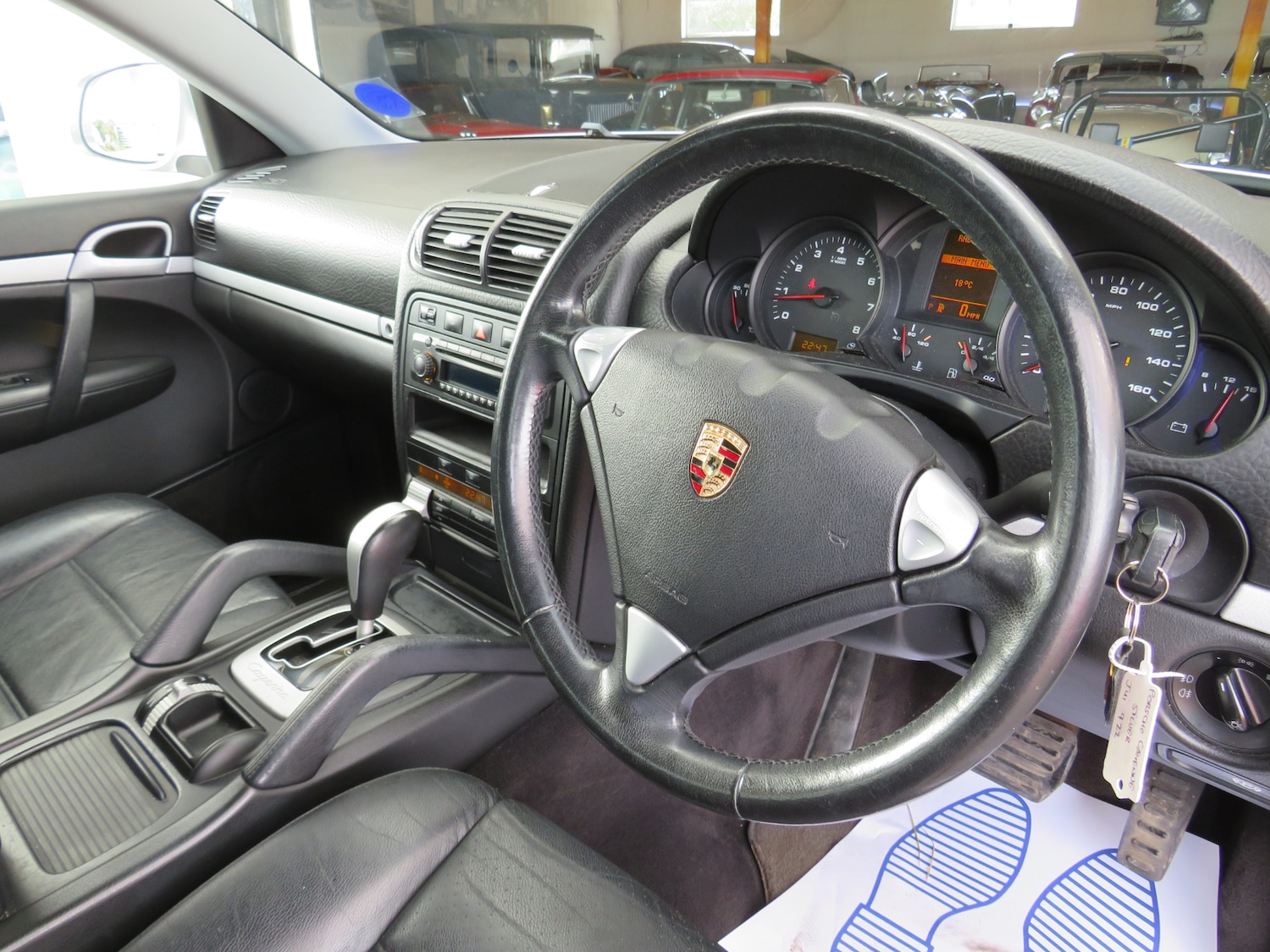 Used Porsche Cayenne 2005 for sale - 75618781: Photo 84